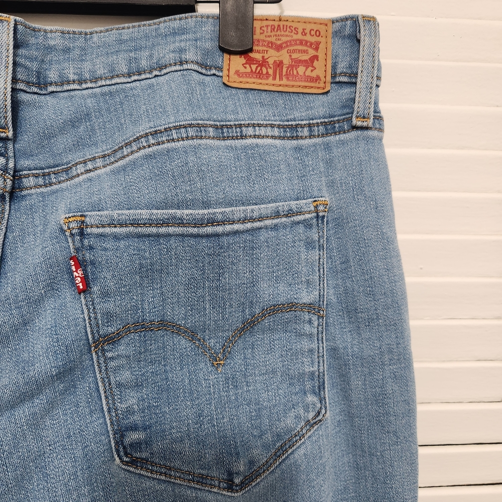 Levi's Light Blue Distressed Jeans